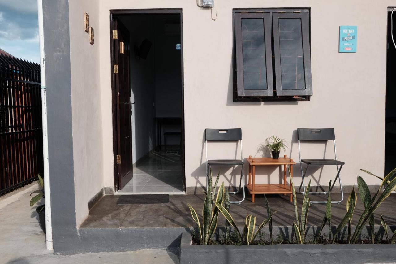 Rumah Marianne Sorong Exterior foto